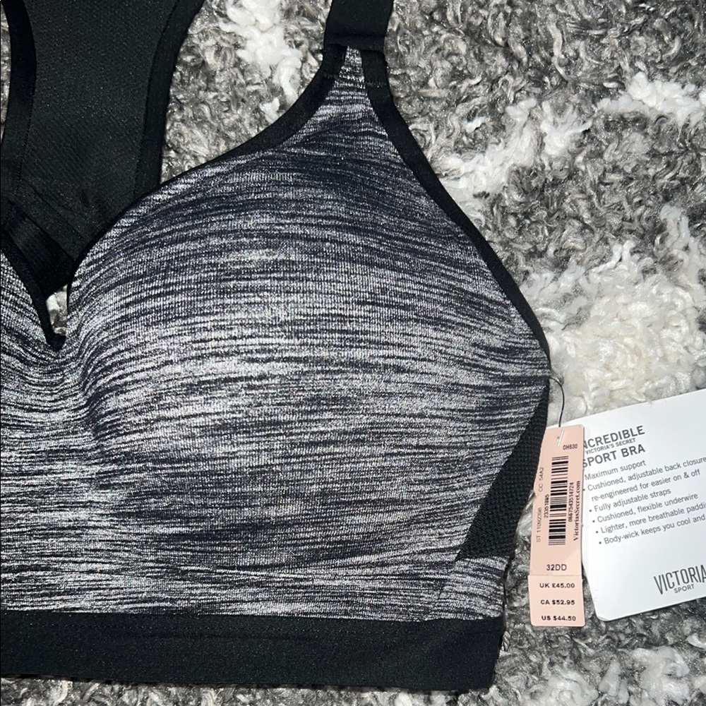 NWT Victoria’s Secret VSX Women's Black and Gray Sports Bra - Picture 2 of 10